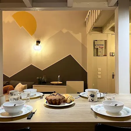 Montagn'art Studio. 4pers 30m2. Coeur Village. アパート コテレ