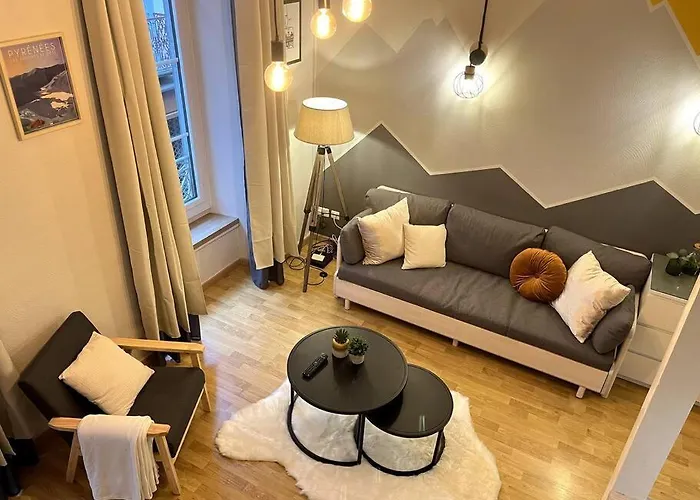 Apartament Montagn'art Studio. 4pers 30m2. Coeur Village. *