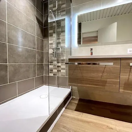 Appartamento Montagn'art Studio. 4pers 30m2. Coeur Village. *