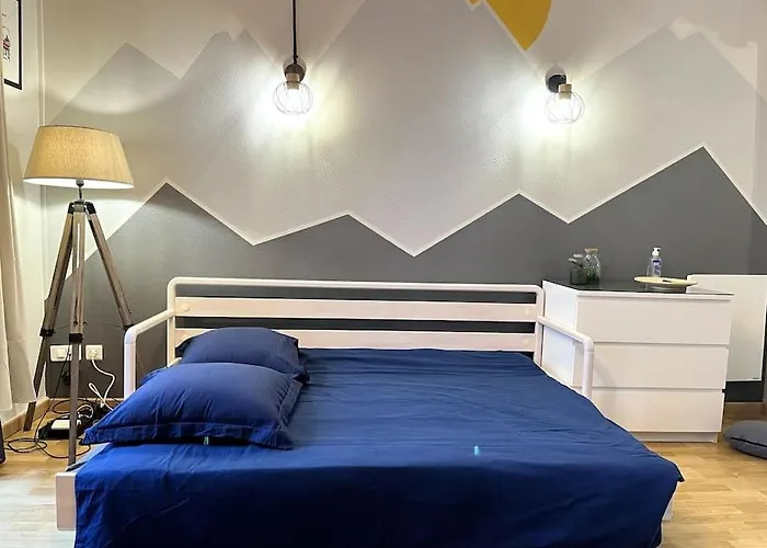 Montagn'art Studio. 4pers 30m2. Coeur Village. アパート *